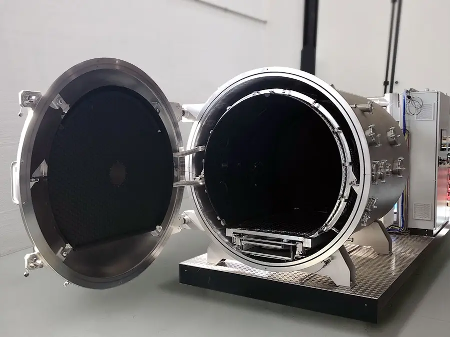 Thermo-vacuum simulation chamber (TVAC) for satellite and payload qualification - Lakshmi Vacuum